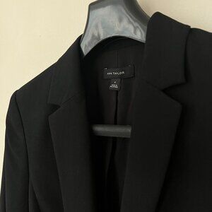SOLD Ann Taylor women's suit blazer NWOT size 4